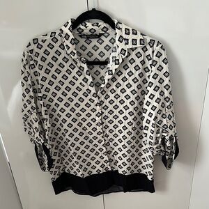 Zara Black and White Boxy Blouse with 3/4 Sleeves
